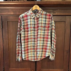 Women’s Chaps Long sleeve button up shirt